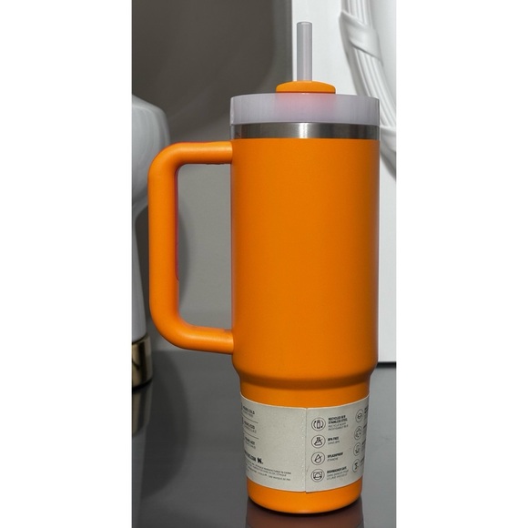 Stanley Quencher H2.0 FlowState Tumbler 30oz,‎ GOLDENROD - Picture 3 of 5